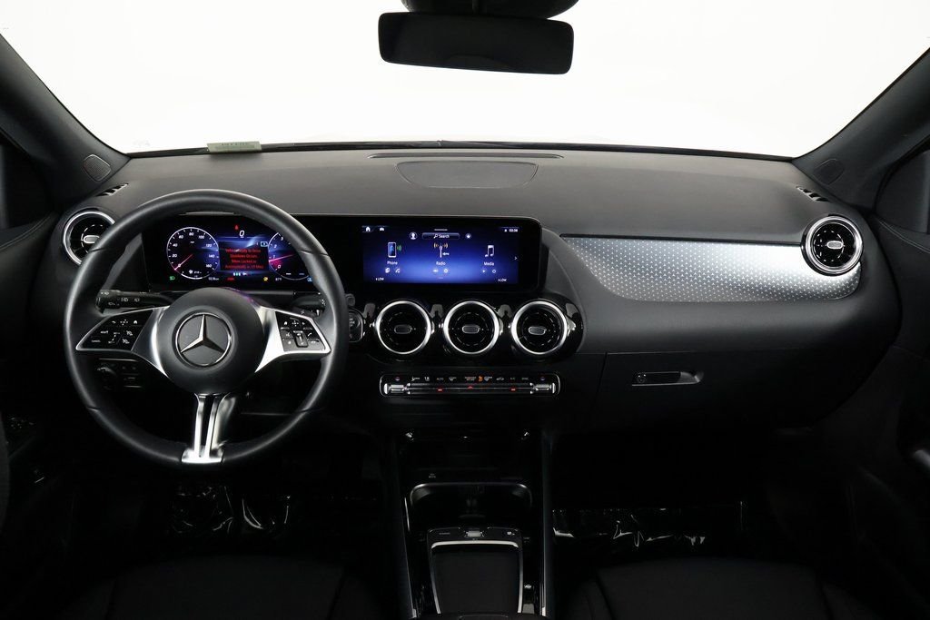 Certified Used 2026 Night Black Mercedes-Benz GLA 250 image 8