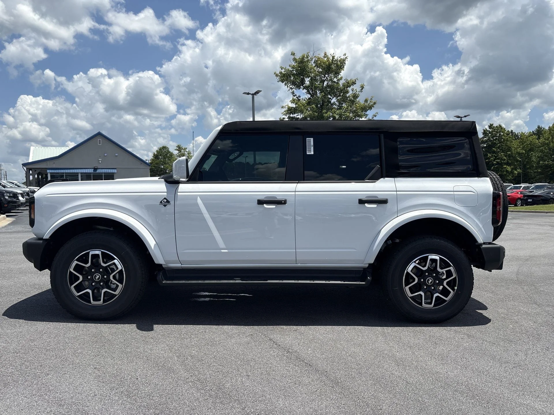 New 2026 Oxford White Ford Outer Banks® image 25