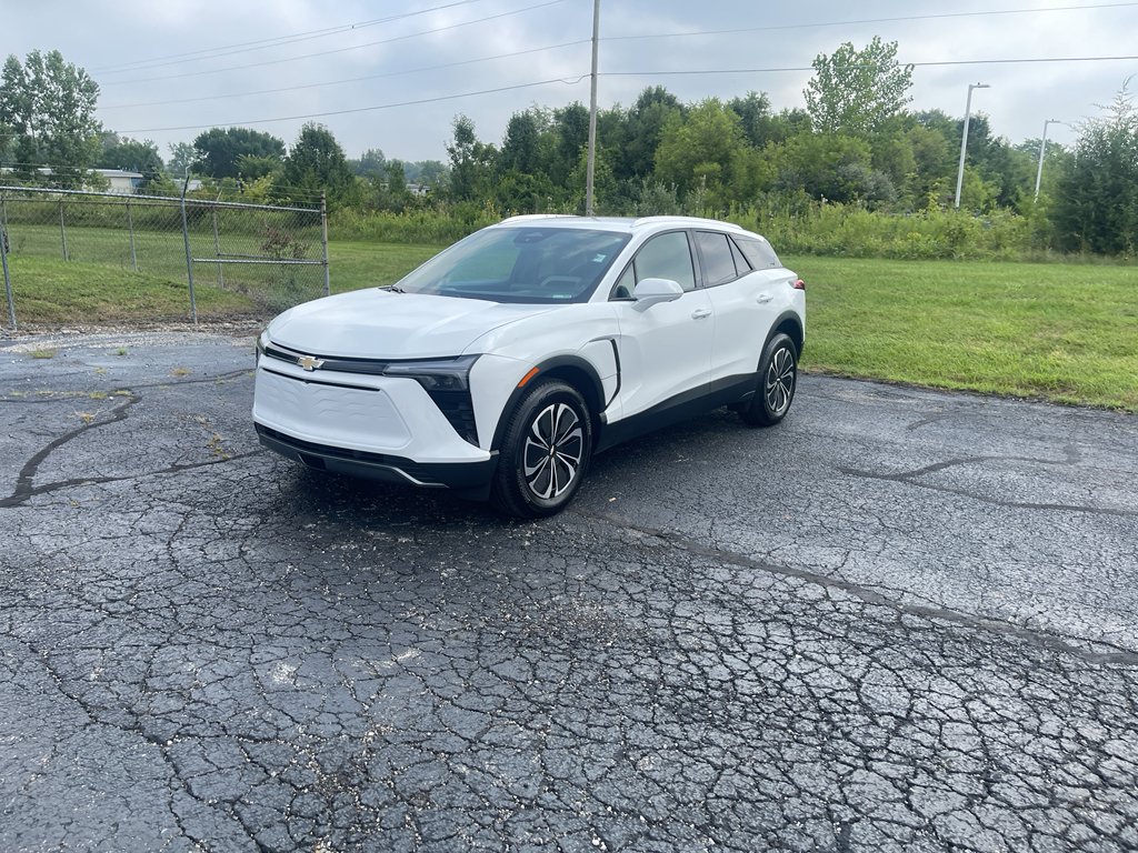 Used 2024 Chevrolet Blazer EV LT with VIN 3GNKDBRJ3RS268350 for sale in Fort Wayne, IN