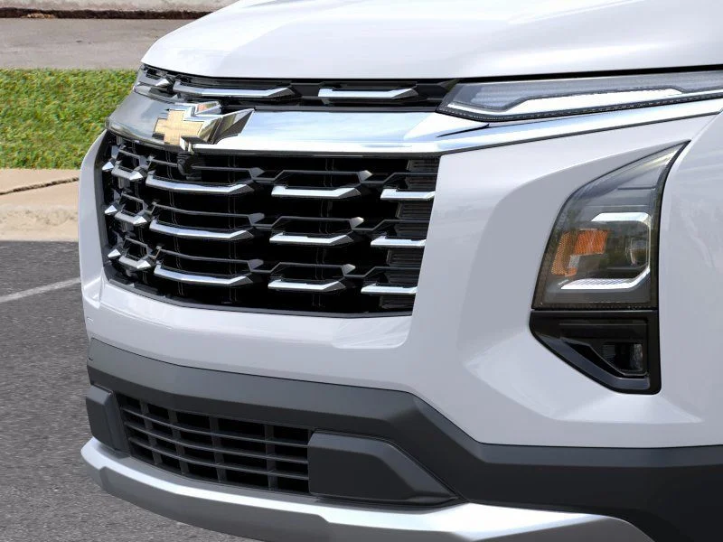 New 2027 White Chevrolet LT image 16