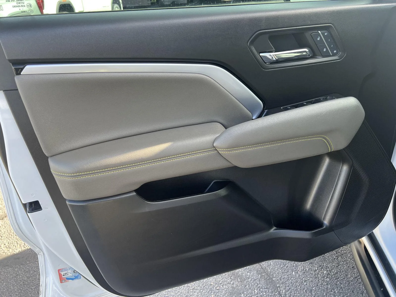 2024 Chevrolet Colorado ZR2 - Photo 22