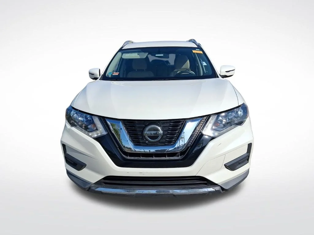 Used 2018 White Nissan SV image 2