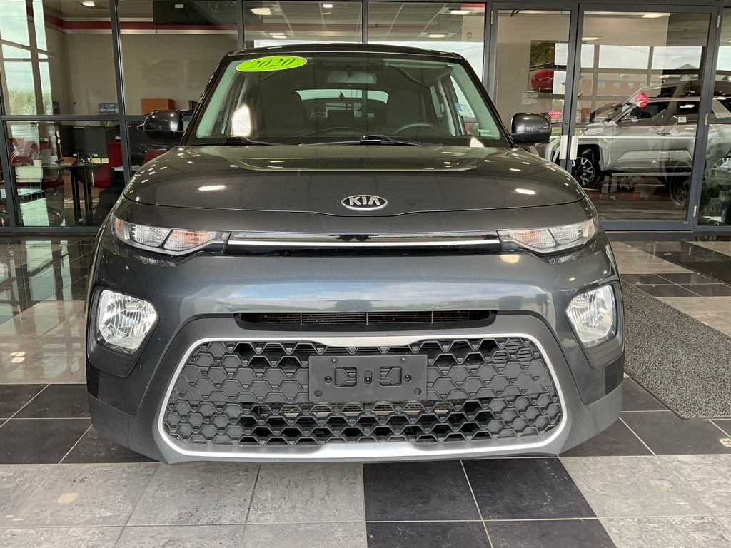 Used 2020 Kia Soul LX with VIN KNDJ23AU7L7043960 for sale in Kansas City