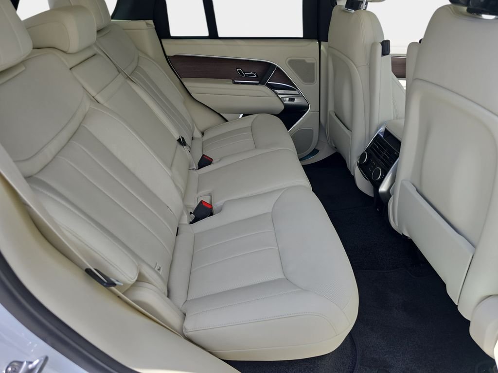 New 2026 Fuji White Land Rover SE image 11
