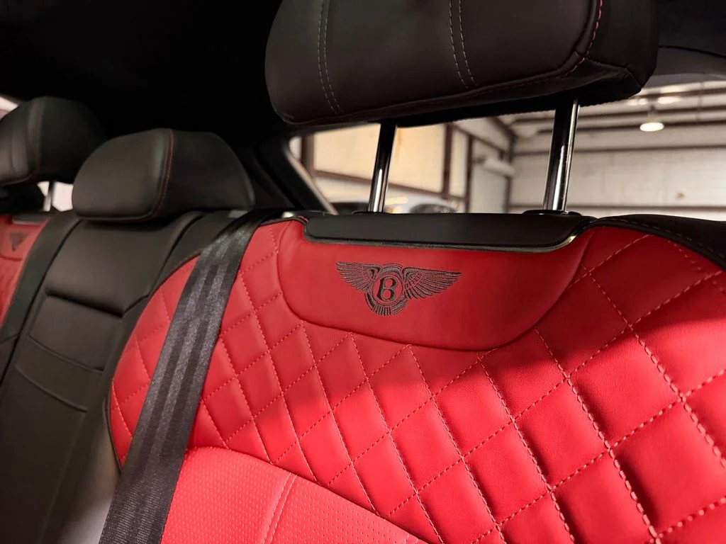 Used 2018  Bentley W12 image 43
