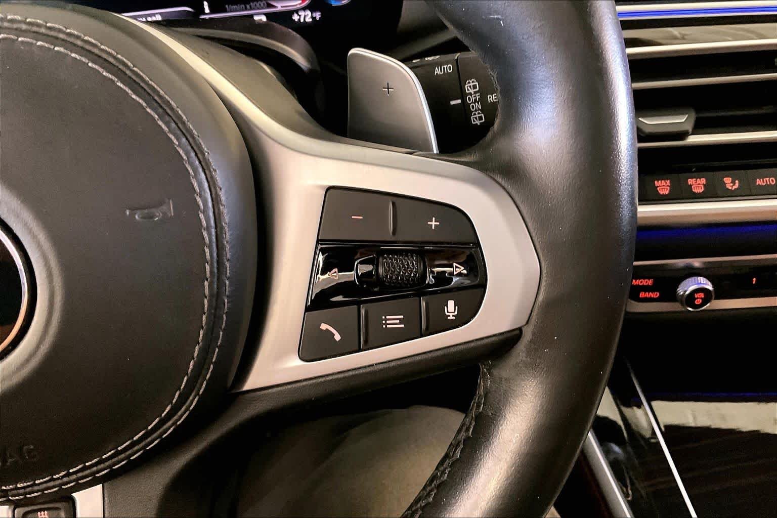 Used 2019 Phytonic Blue Metallic BMW xDrive50i image 23