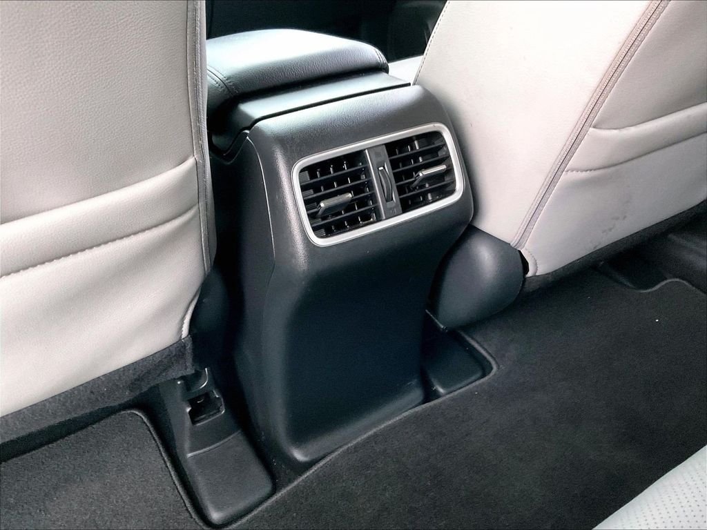 Used 2016 Gray Honda EX-L image 27