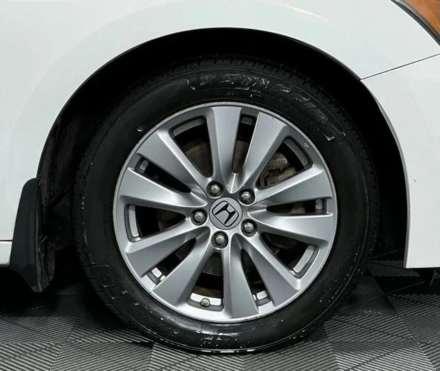 Used 2012 White Orchid Pearl Honda EX-L image 9