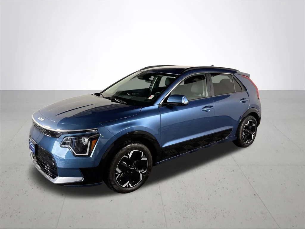 Used 2023 Kia Niro Wind with VIN KNDCR3L11P5032073 for sale in Gladstone, OR