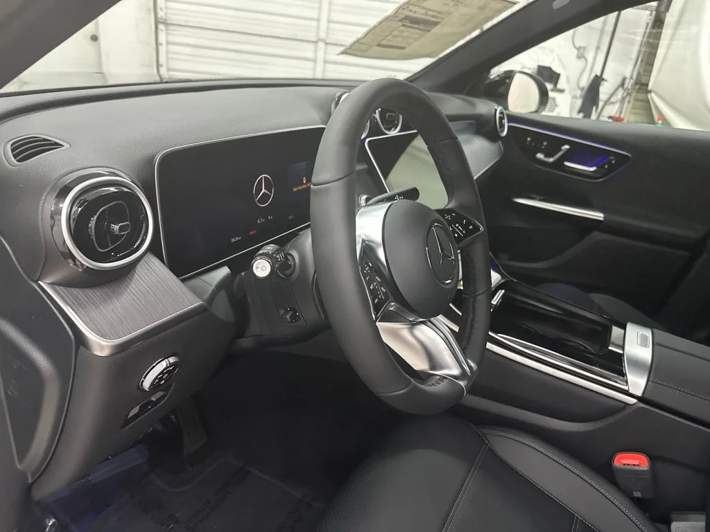 New 2026 Black Mercedes-Benz GLC 300 image 13