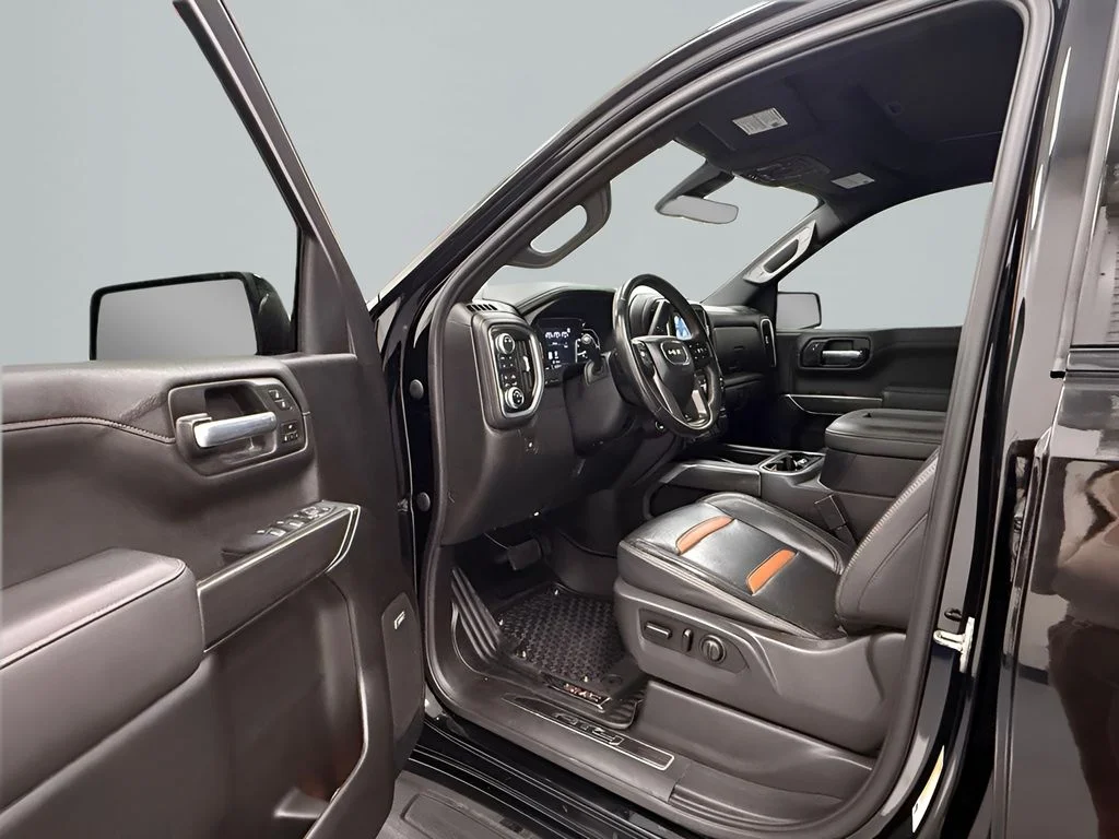 Used 2021 Black GMC AT4 image 9