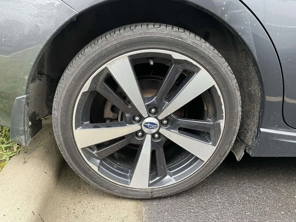 Used 2018 Magnetite Gray Metallic Subaru Sport image 5