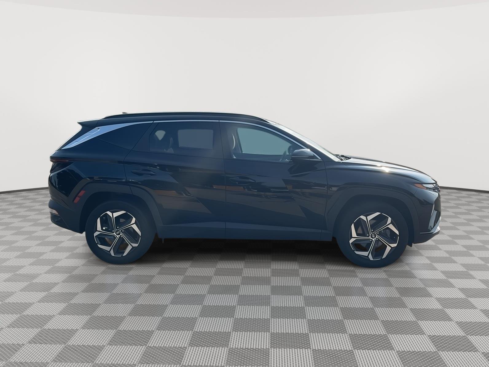 Used 2024 Black Pearl Hyundai SEL Convenience image 7