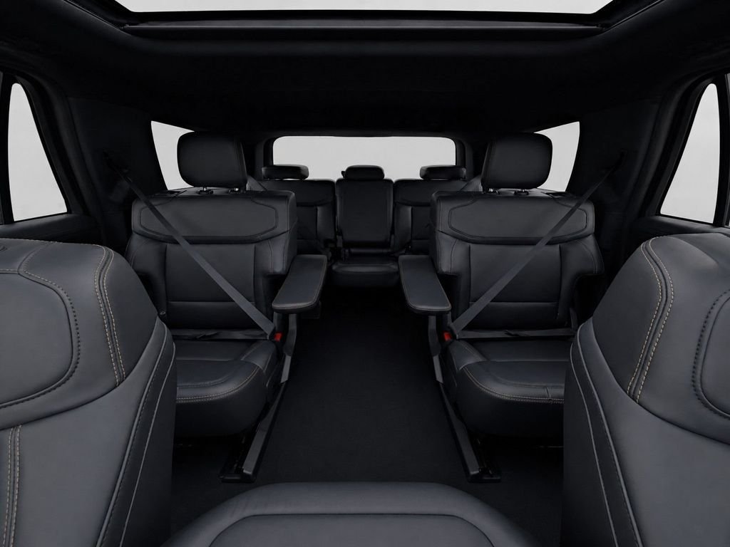 New 2026 Glacier Gray Metallic Tri-Coat Ford Tremor® image 13