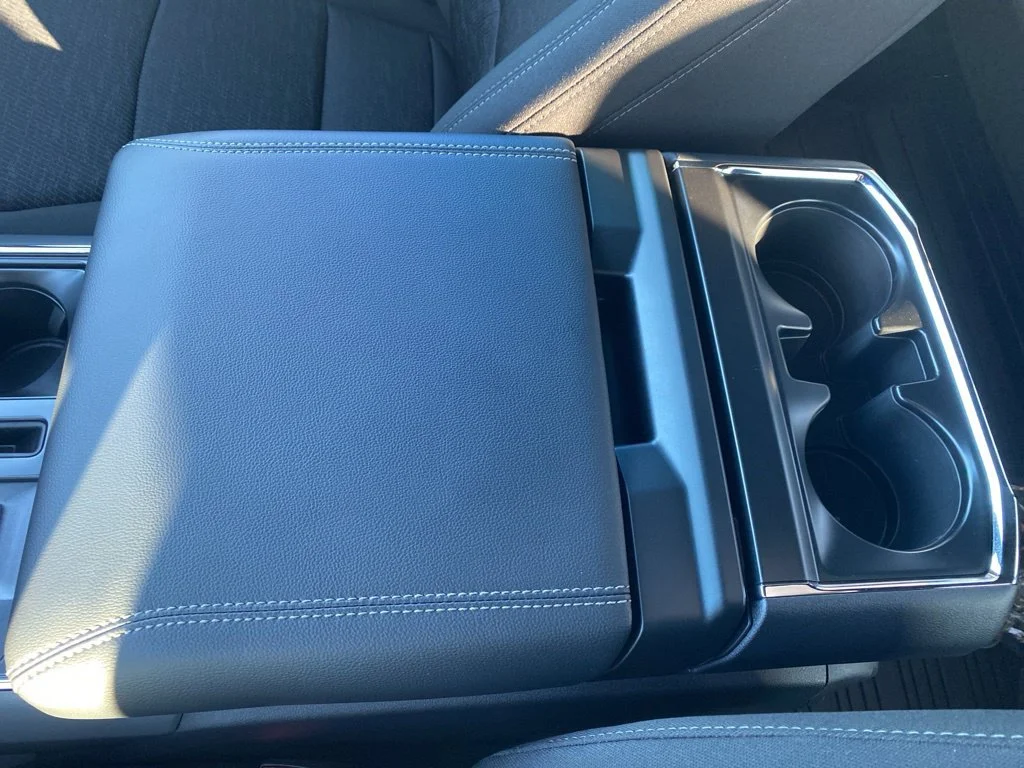New 2026 Carbonized Gray Metallic Ford XLT image 34
