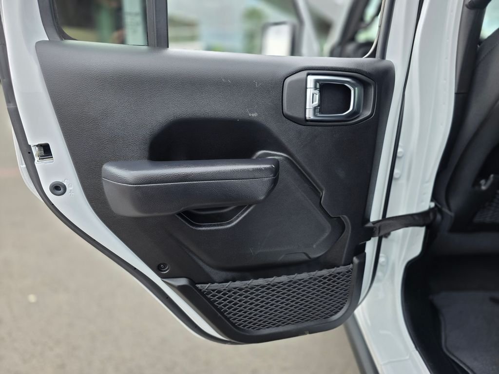2025 Jeep Wrangler 4xe Rubicon 4XE - Photo 20