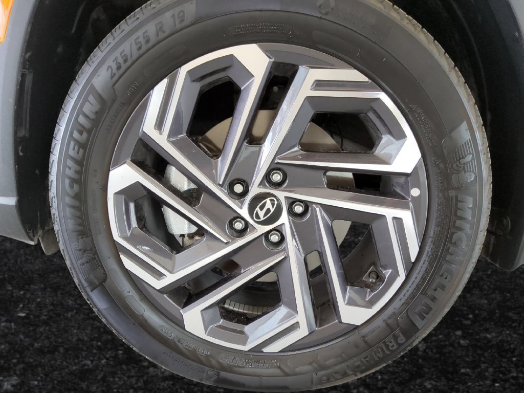 Used 2025 Silver Hyundai Limited image 26