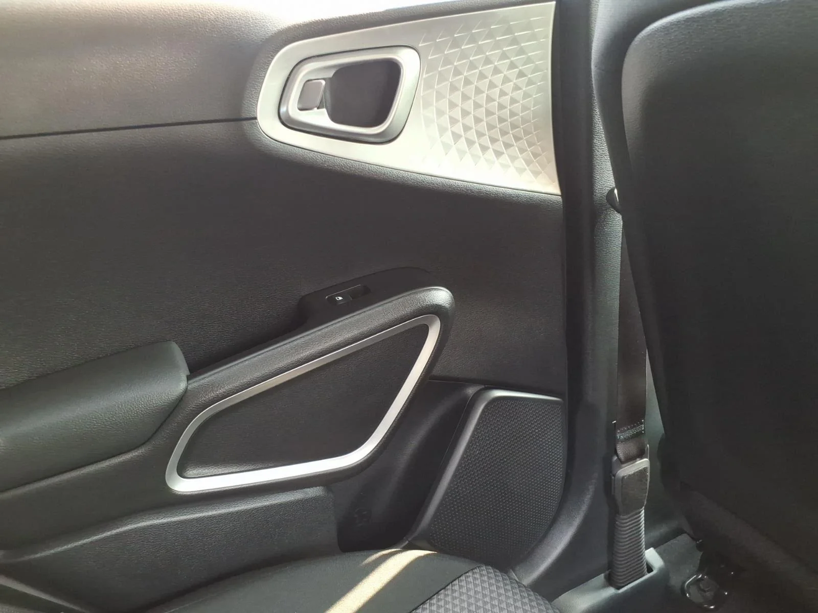 Used 2024 Mars Orange Kia LX image 20