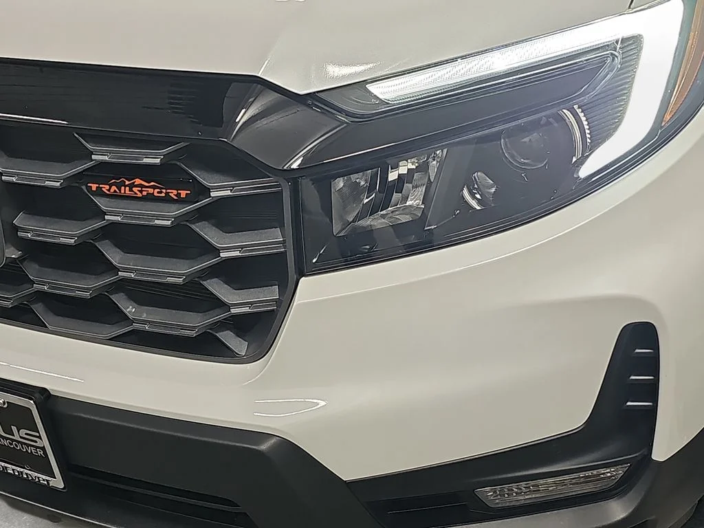 Used 2023  Honda TrailSport image 33