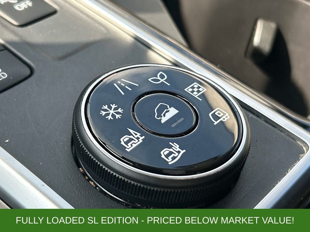 Used 2023 Black Nissan SL image 28