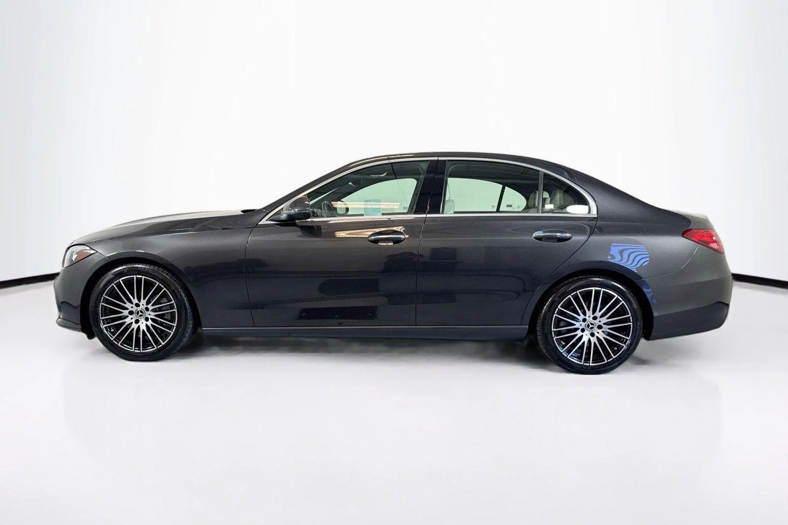 Used 2023 Graphite Grey Metallic Mercedes-Benz C 300 image 8