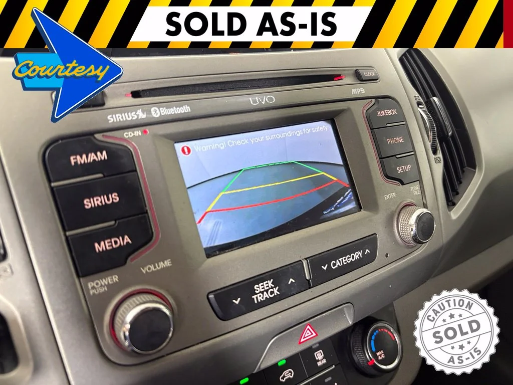 Used 2013 Red Kia LX image 23