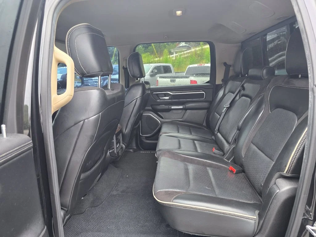Used 2019 Black Ram Laramie image 10