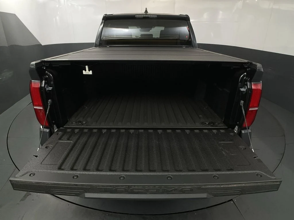 New 2026 Underground Toyota SR5 image 30