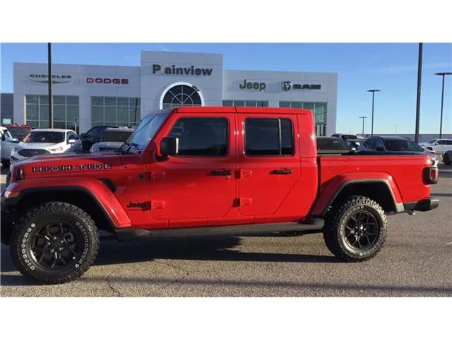 New 2025 Firecracker Red Clear-Coat  Paint Jeep HIGH TIDE 4X4 image 6