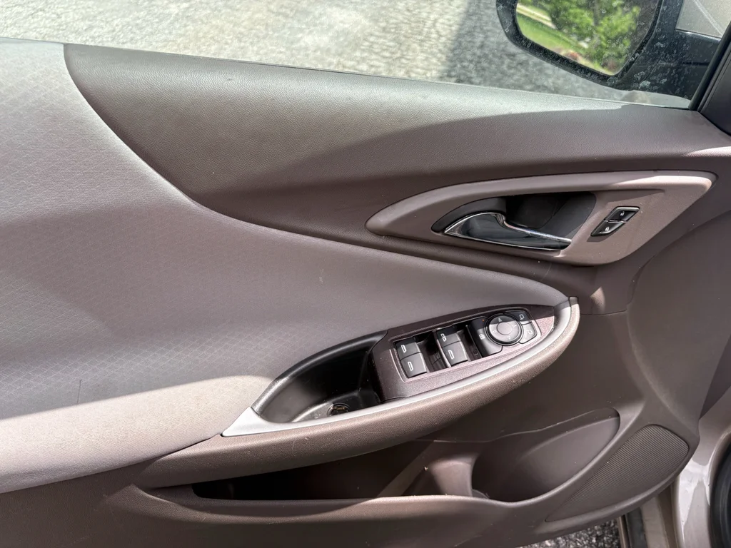 Used 2023 Gray Metallic Chevrolet LT image 13