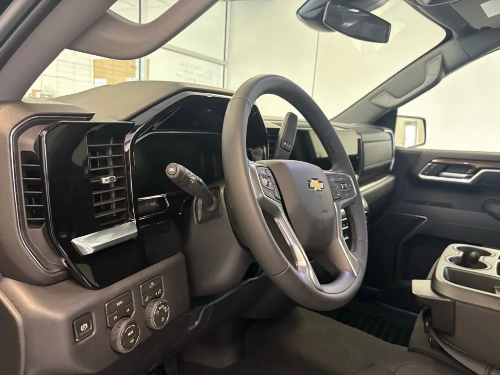 2026 Chevrolet Silverado 1500 LT - Photo 12
