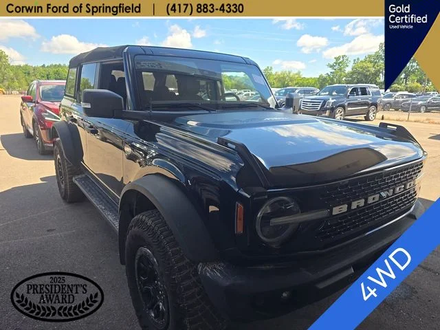 Used 2022 Shadow Black Ford  image 2