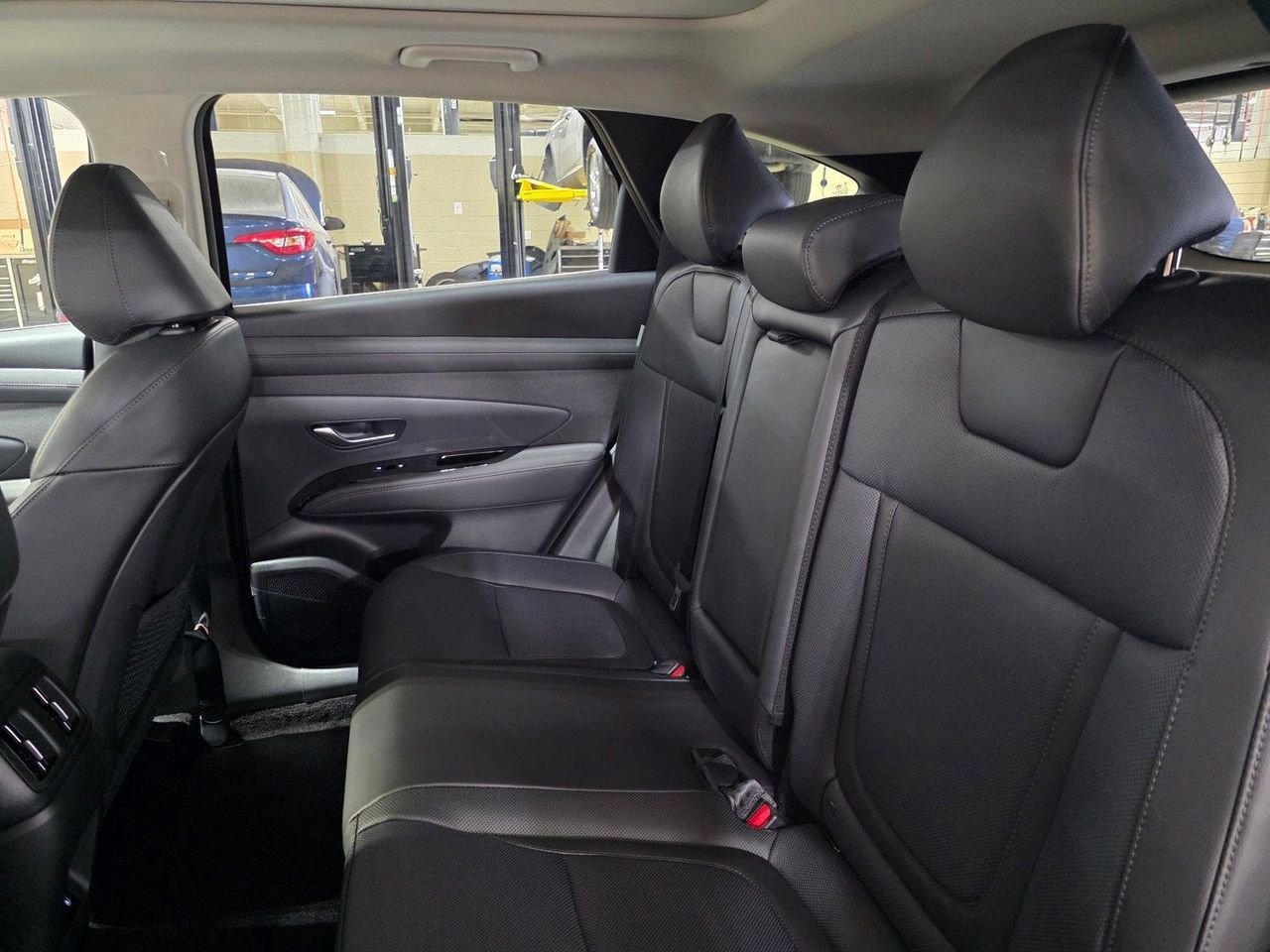 New 2026 Shimmering Silver Hyundai Limited image 14