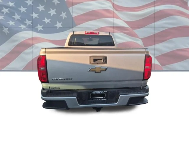 Used 2015 Silver Chevrolet Z71 image 5