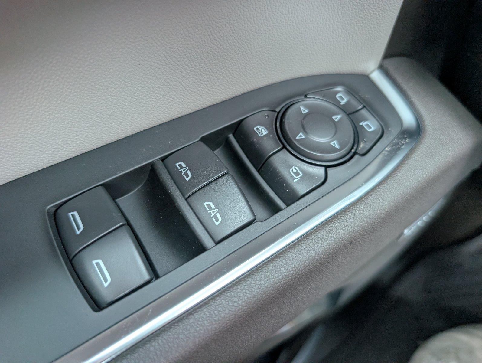 New 2026 Onyx Black GMC SLT image 31