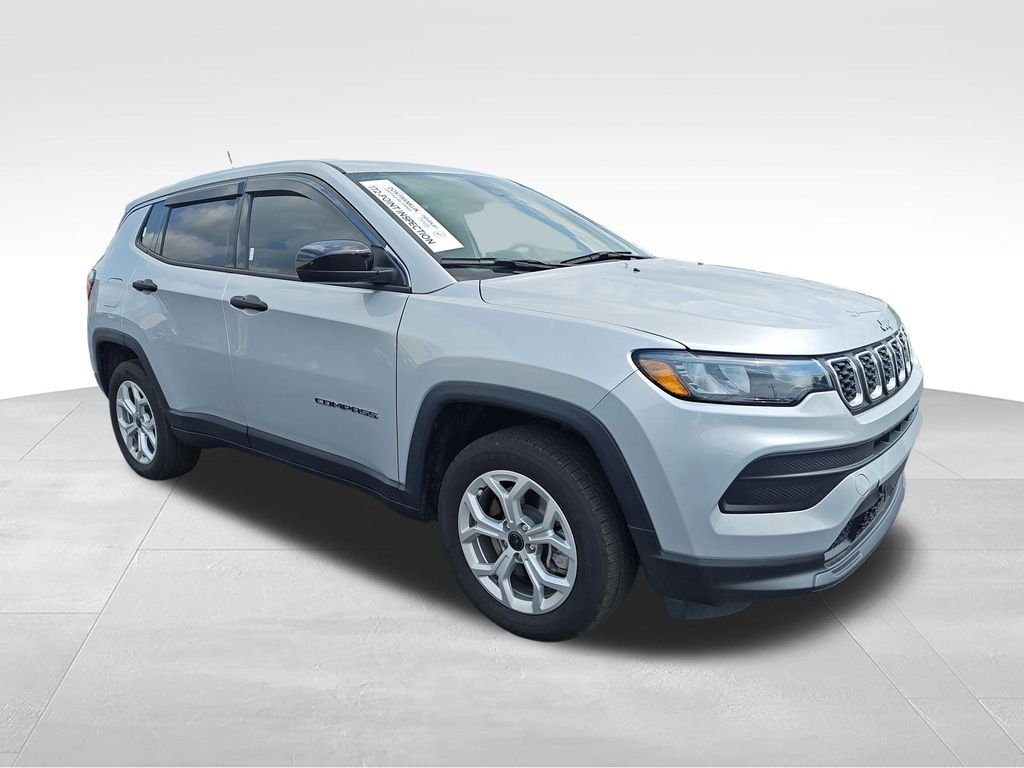 Used 2025 Silver Jeep Sport image 9