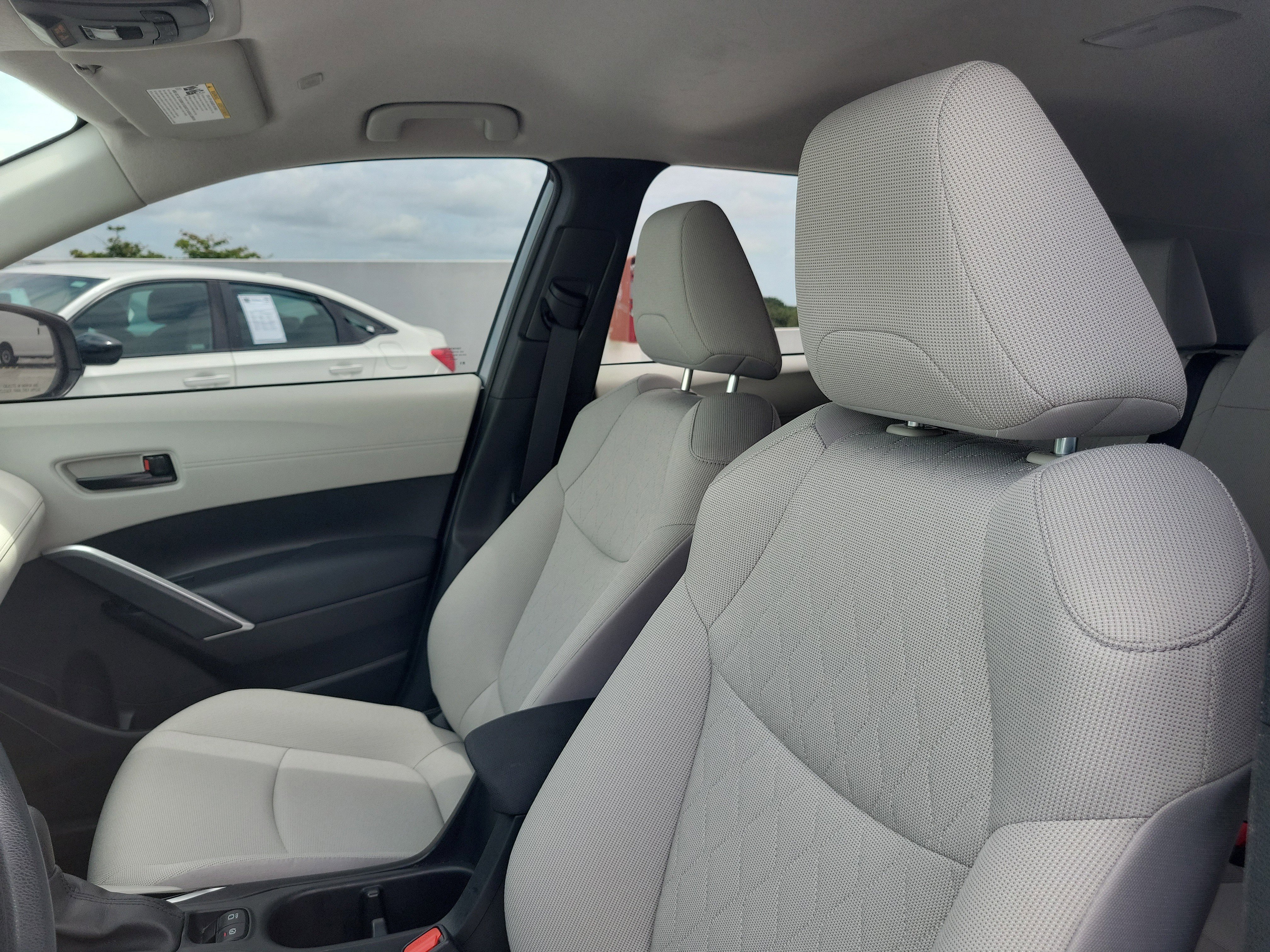 Used 2023 Silver Toyota L image 21