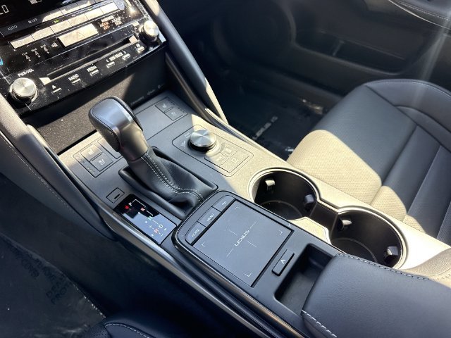 Certified Used 2025  Lexus 350 F SPORT image 21