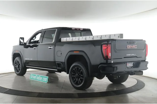 Used 2021 Black GMC Denali image 8
