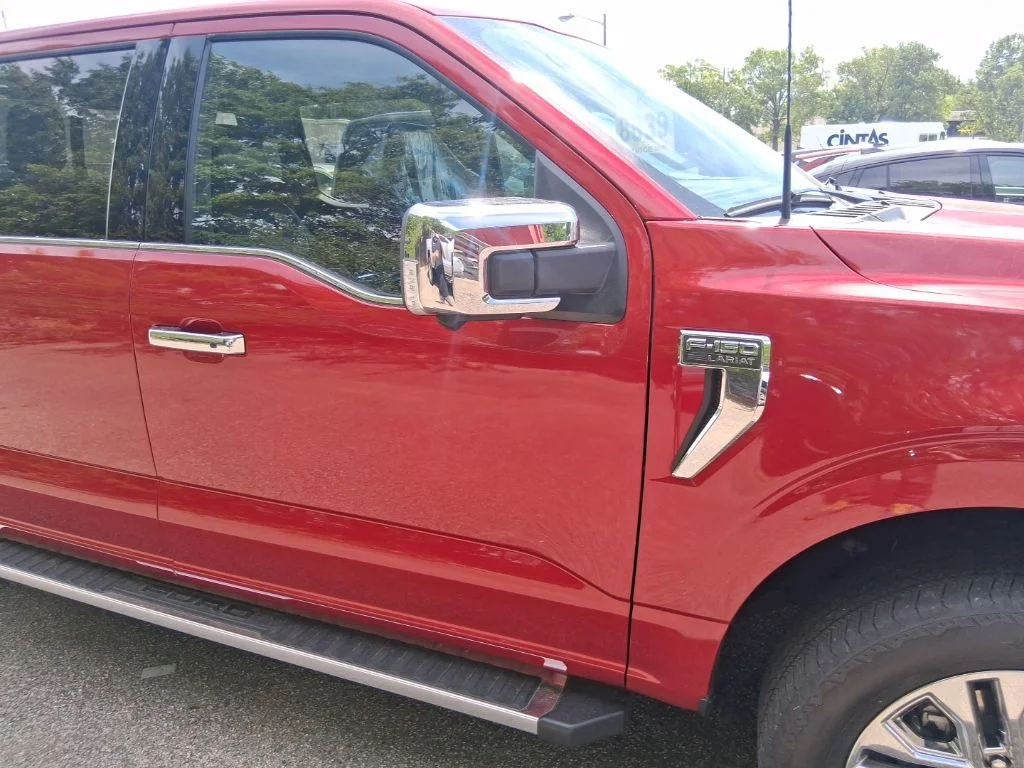 Used 2024 Red Ford Lariat image 4