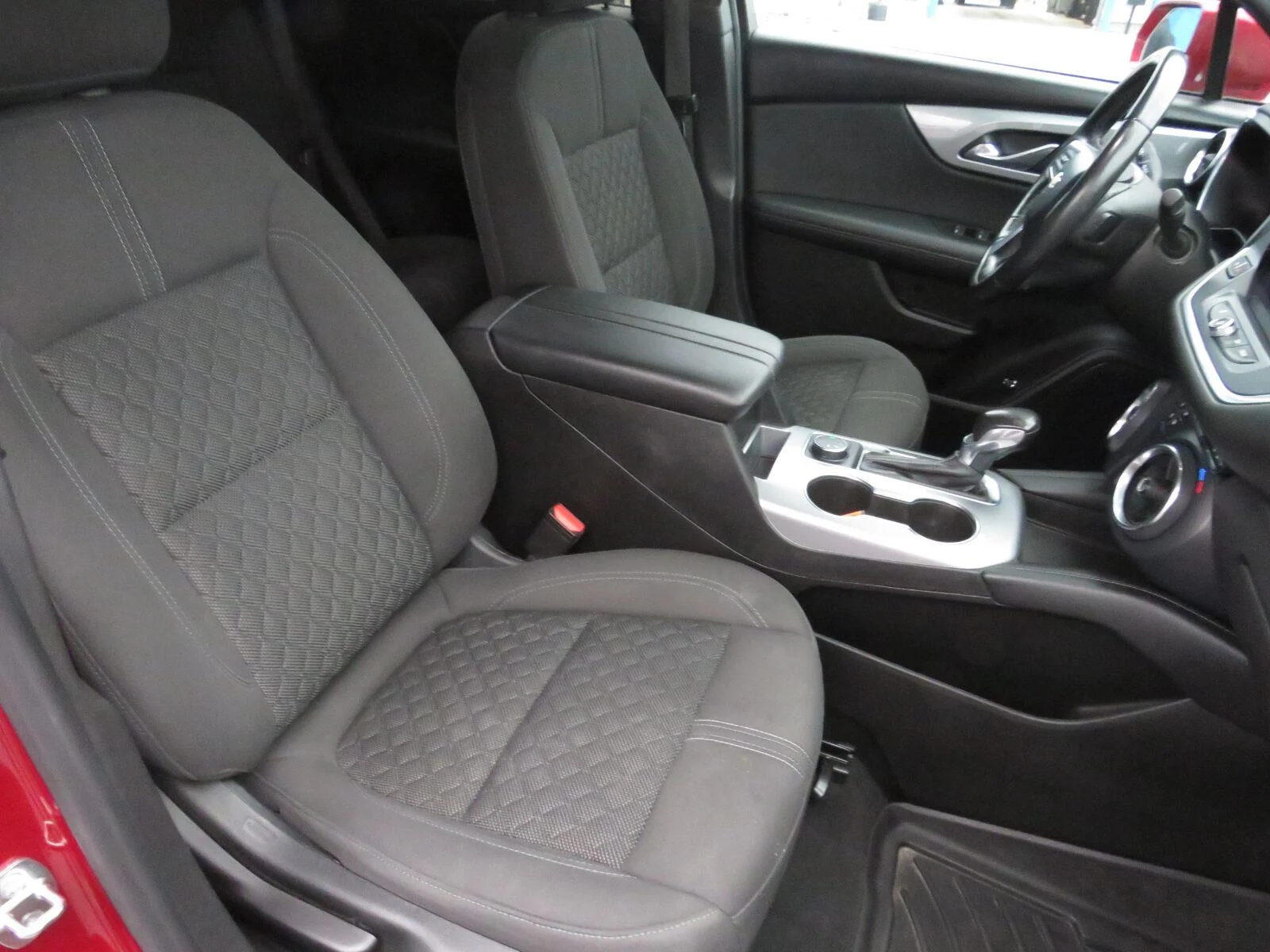 Used 2020 Cajun Red Tintcoat Chevrolet LT image 17