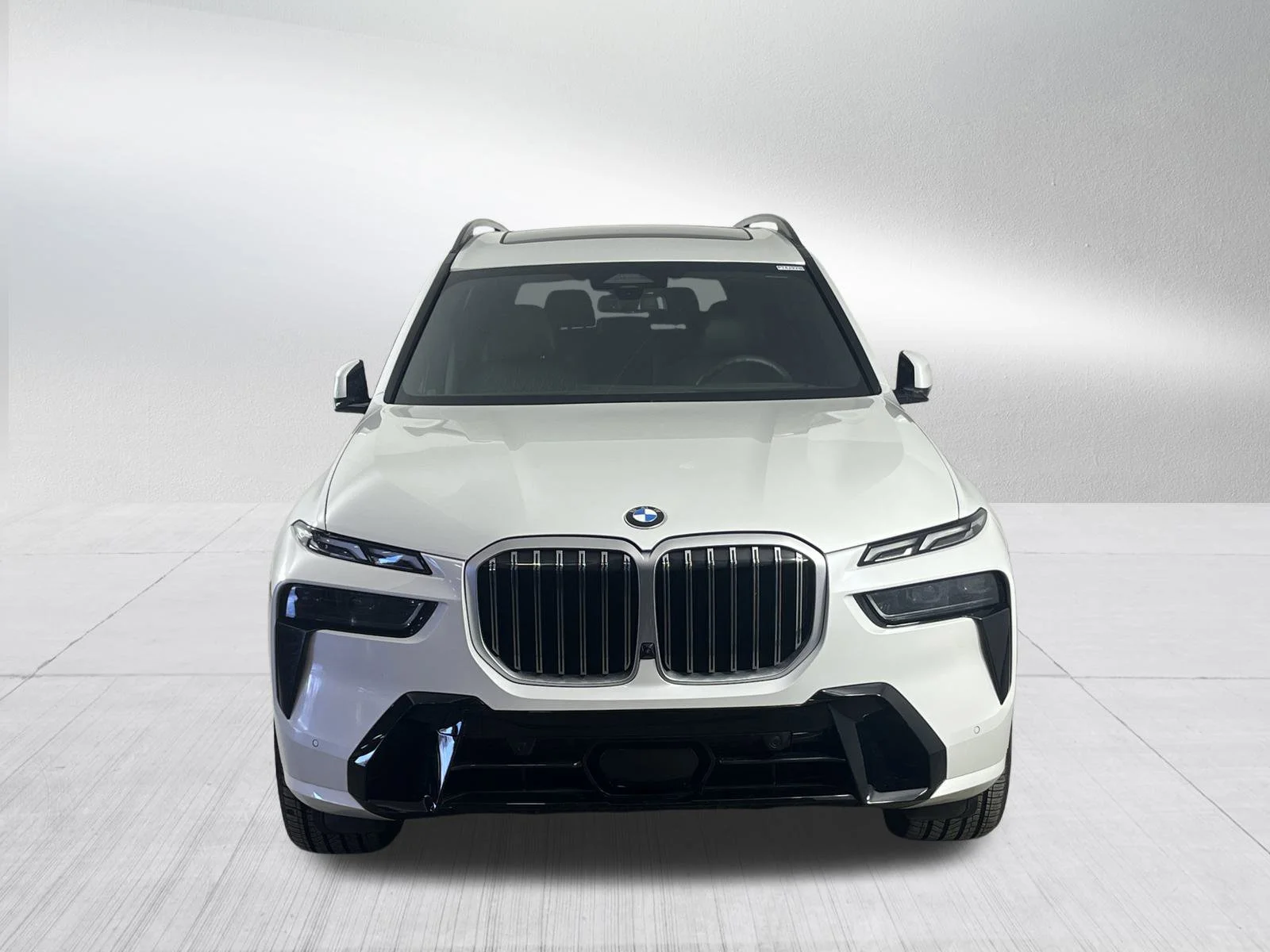 Used 2023 BMW X7 40i with VIN 5UX23EM07P9N45172 for sale in Rochester, Minnesota