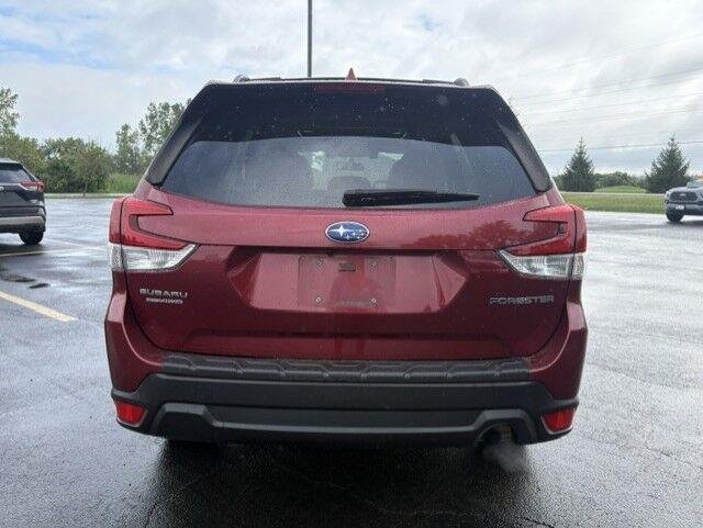 Used 2019 Crimson Red Pearl Subaru Premium image 12