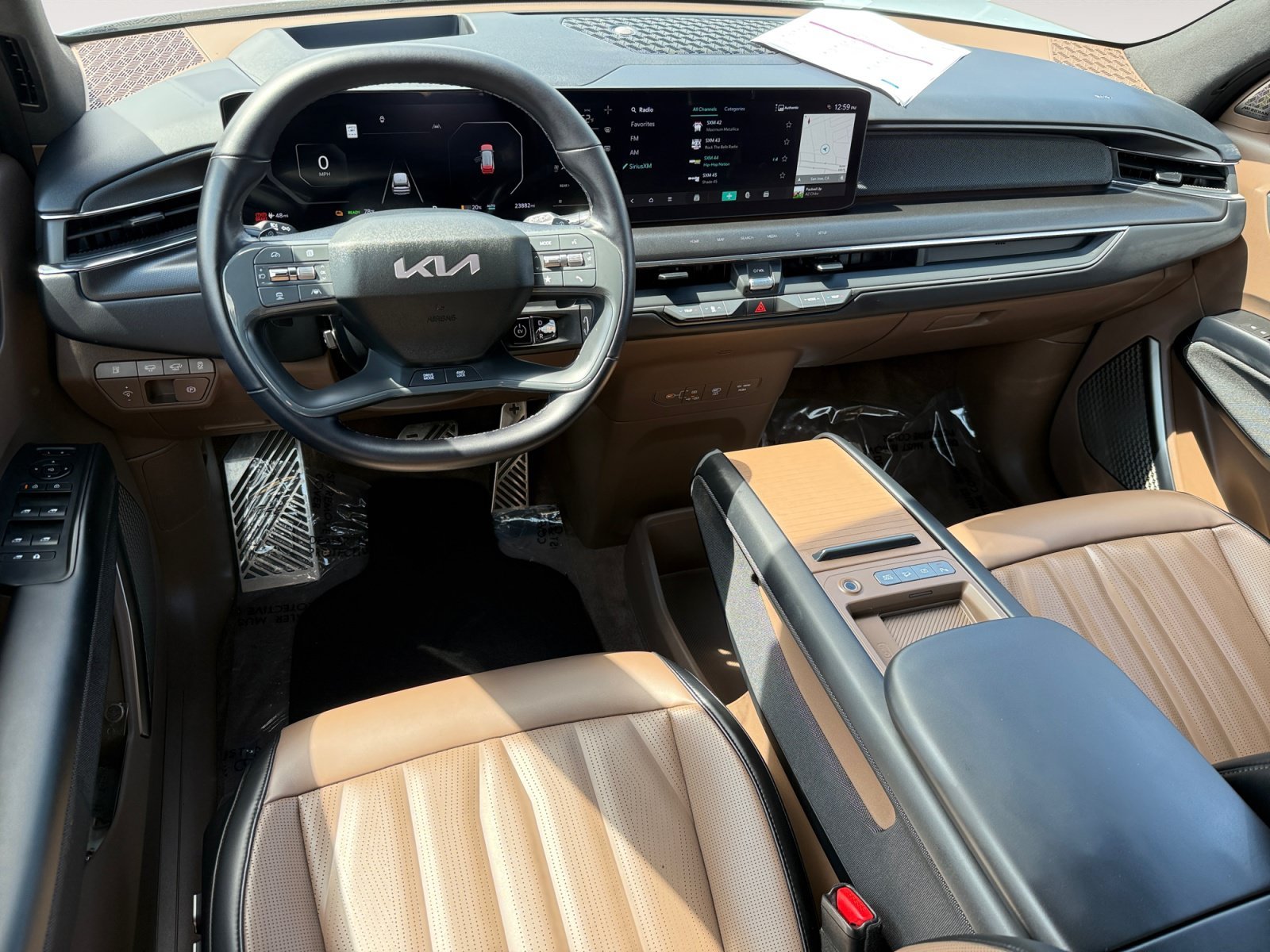 Used 2024 Ivory Kia GT-Line image 15