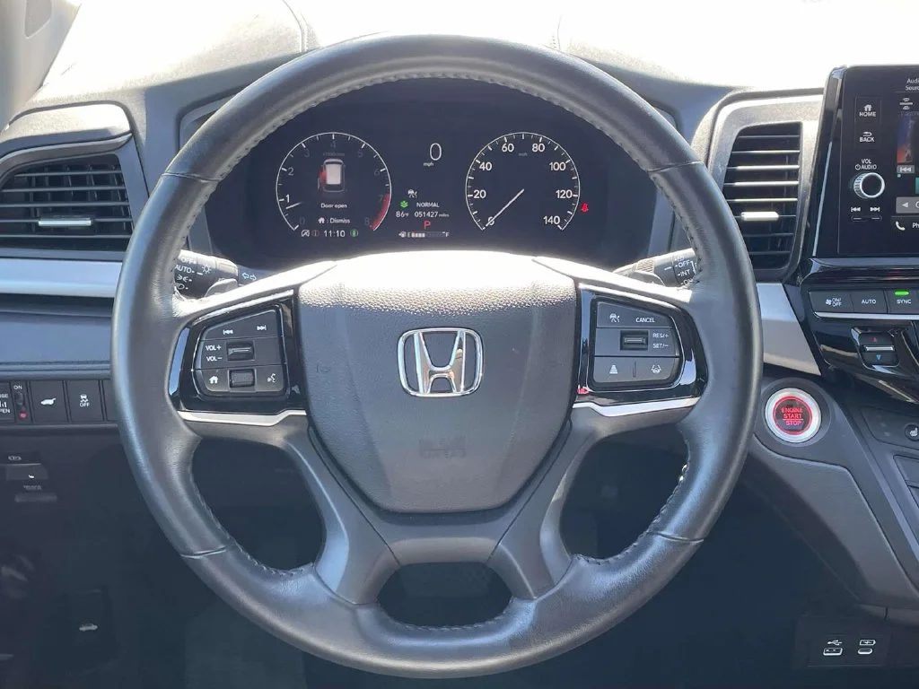 Used 2025  Honda EX-L image 25