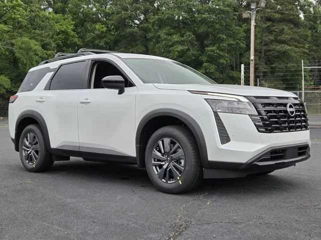 New 2026 Everest White Pearl TriCoat Nissan SV image 7