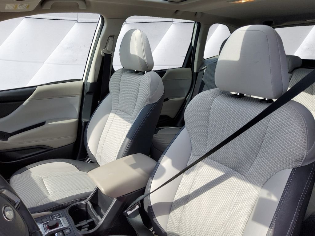 Used 2021 White Subaru Premium image 8