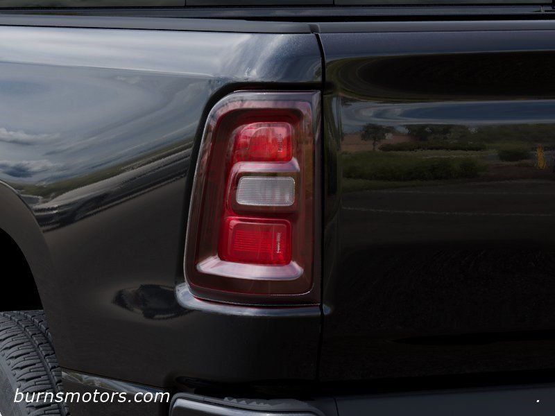 New 2026 Diamond Black Crystal Pearl-Coat Exterior Paint RAM Express image 9