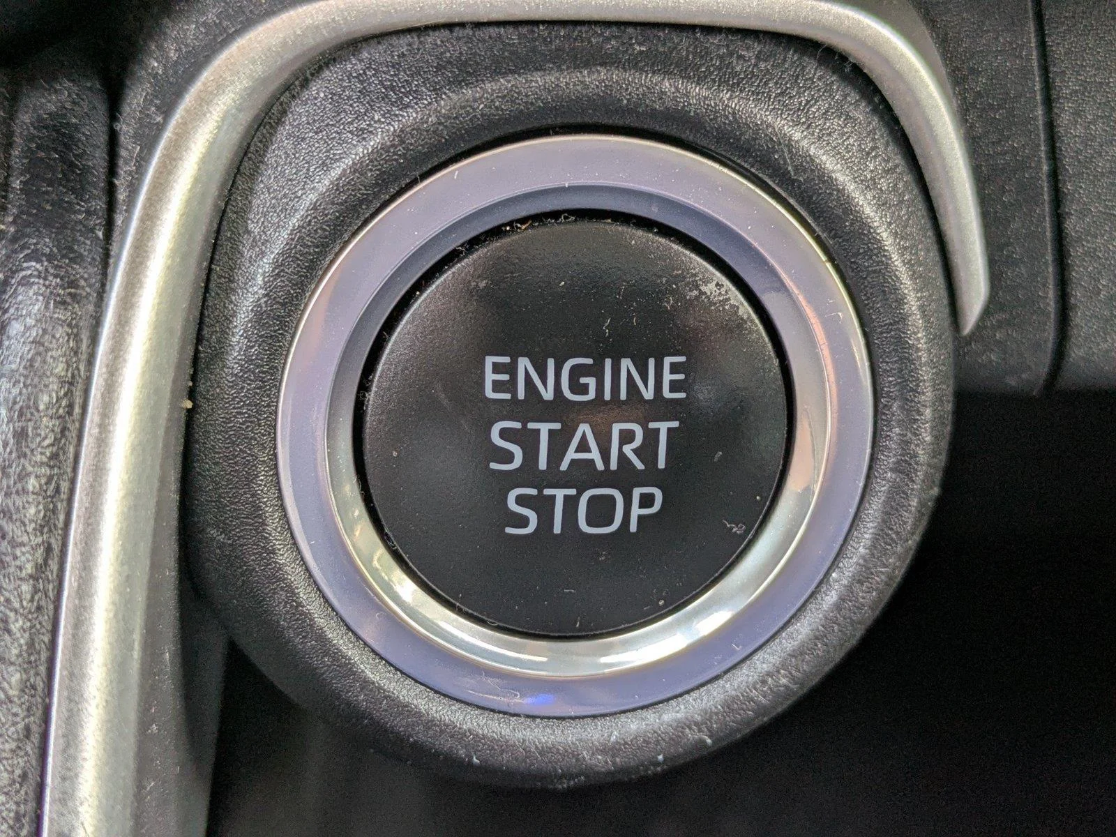 Used 2024  Toyota XLE image 27