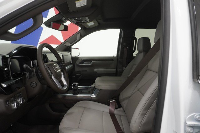 2026 GMC Sierra 1500 SLT - Photo 21